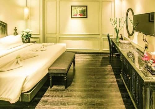 Executive Suite