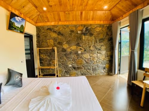 Deluxe Bungalow with Garden View