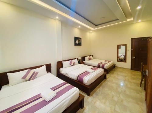 Hoang Quan Hotel1