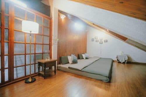 Family Room with Mountain View