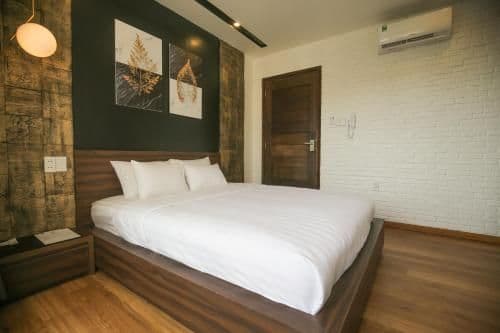 Double Room with Balcony and Sea View