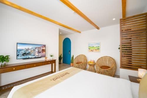 Deluxe Double Room with Shower