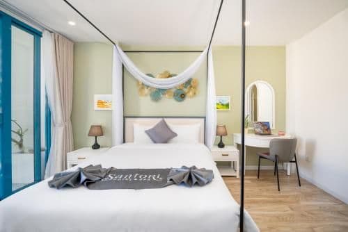 Deluxe Double Room with Balcony