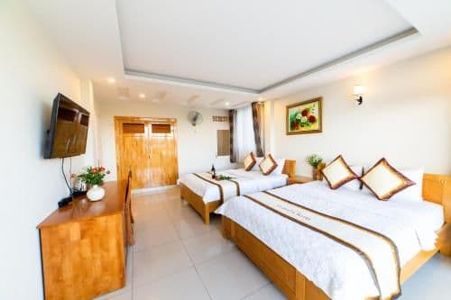 Deluxe Family Room