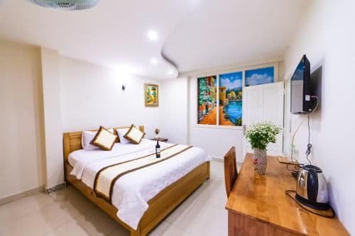 Standard King Room
