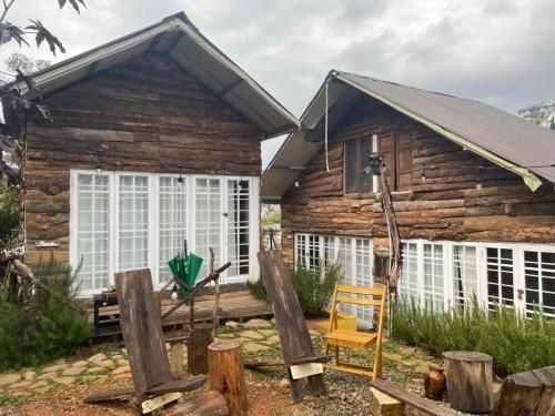 The Burrow Dalat1