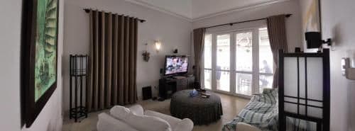 Villa - Beach Front