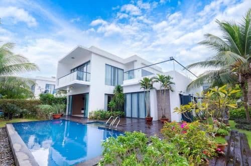 Villa - Beach Front