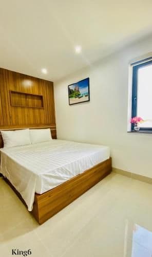 Queen Room with Garden View