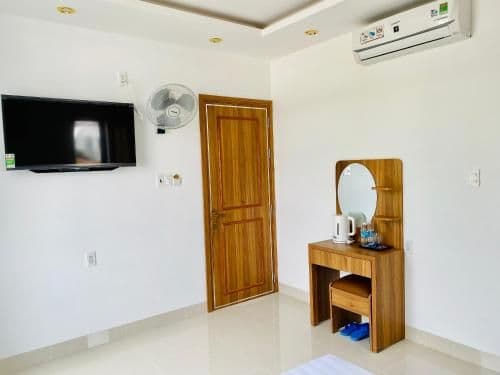 King Room with Balcony