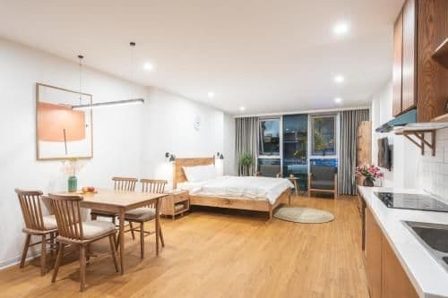 One-Bedroom Apartment