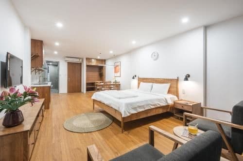 One-Bedroom Apartment