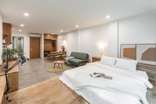 Deluxe King Suite