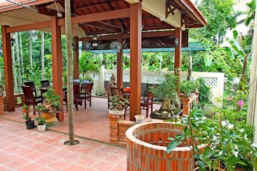 King Room with Garden View