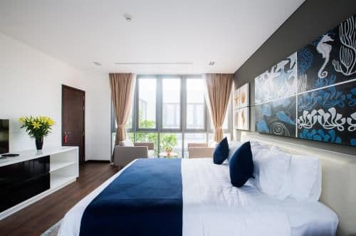Villa with Private Pool - Beach Front