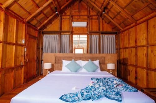 Deluxe Bungalow with Sea View