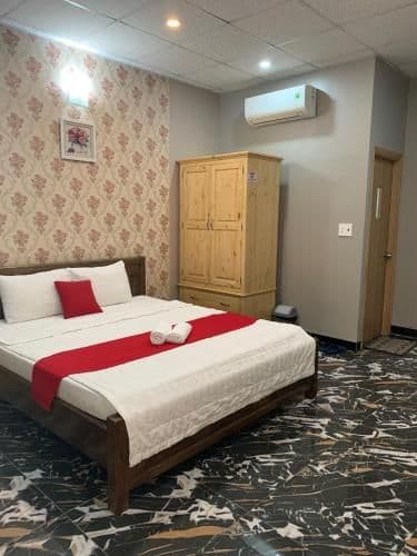 Standard King Room