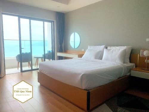 Studio Apartment with Sea View
