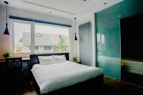 Superior King Room