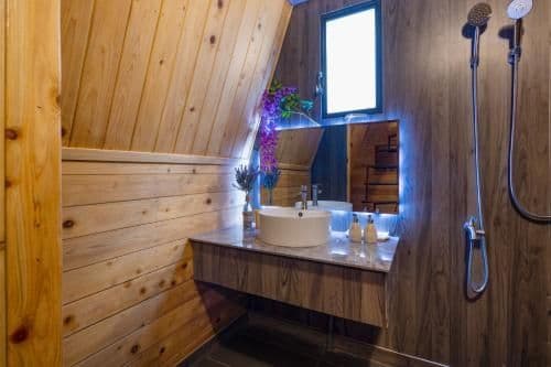 Deluxe Bungalow