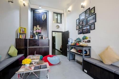 Apartment - Split Level Loft with Balcony