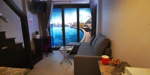 Apartment - Split Level - No Window