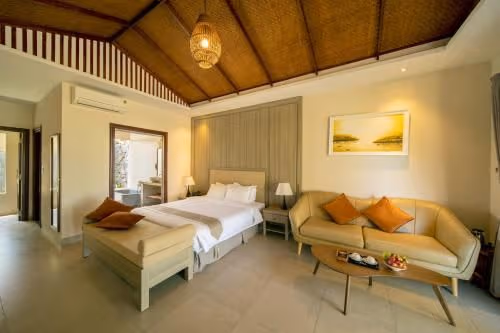 Villa - Beach Front
