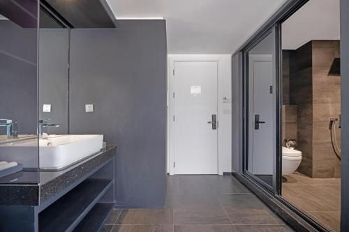 The Code Hotel & Spa2