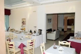 Primavera hotel1