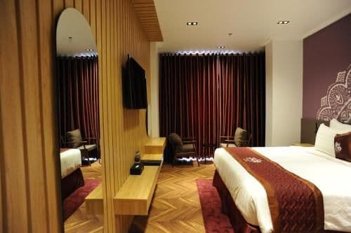 Superior King Room