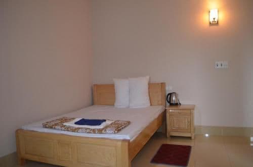 Single Room with Private Bathroom