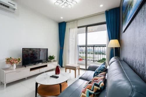 Apartment with Balcony