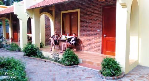 Deluxe Bungalow with Garden View