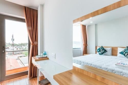Studio Apartment with Sea View