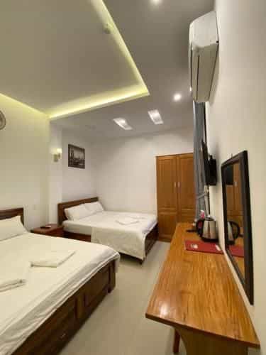 Queen Hotel Queen Hotel