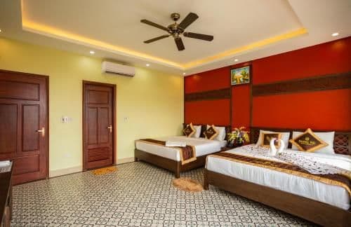 Deluxe Family Room