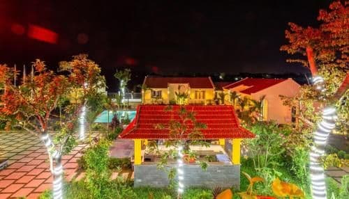 Superior Double or Twin Room with Garden View