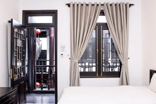 Superior Double or Twin Room with Private Bathroom