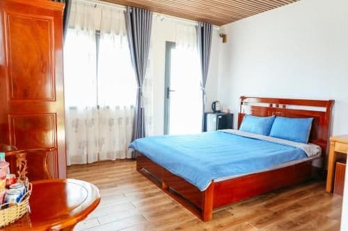 One-Bedroom Bungalow