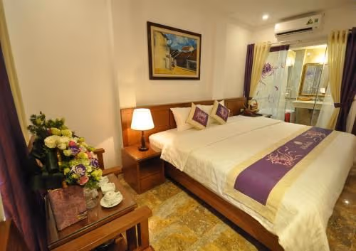Deluxe Double or Twin Room with City View