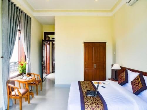 Deluxe Double or Twin Room with Balcony and City View