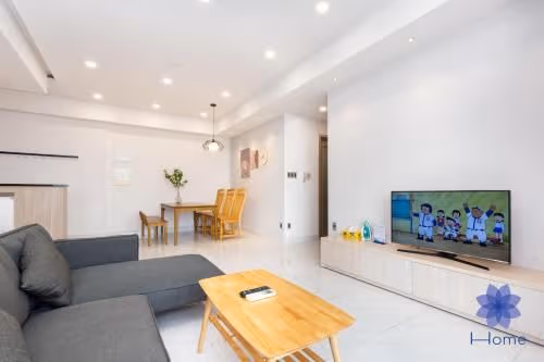 Apartment with Garden View