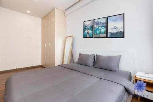 Apartment with Garden View