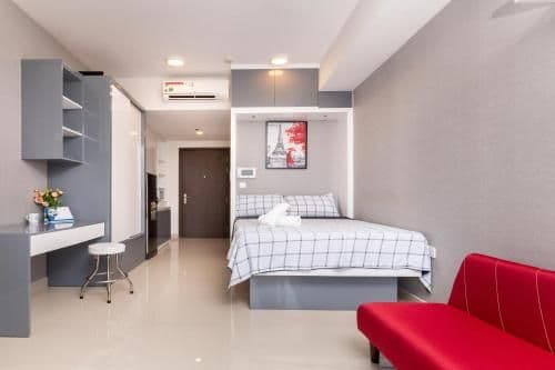 Studio Apartment