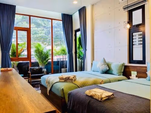 Deluxe Double or Twin Room with Balcony