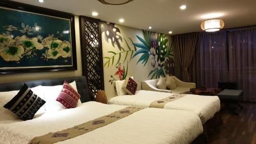 Suite with Lake View