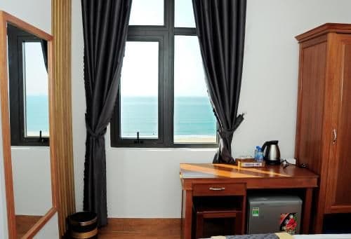 Deluxe Twin Room with Sea View