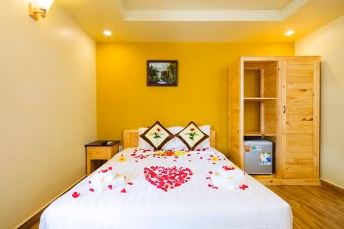 Double Room with Mountain View