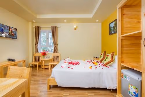Double Room with Mountain View