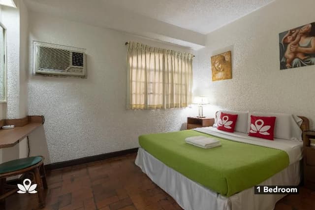DOUBLE ONE BEDROOM